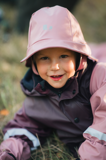 Lindberg Fagerhult Gefütterter Regenoverall, Plum/Dry Rose 3366-6568-1796_4e.jpg